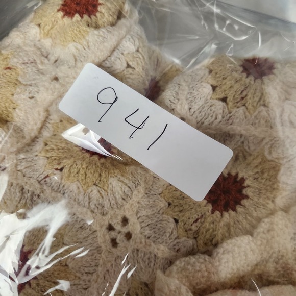 Rebellion Again Crochet Crop Top Womens Small Floral Retro Boho Tank Top Shirt - Picture 9 of 9